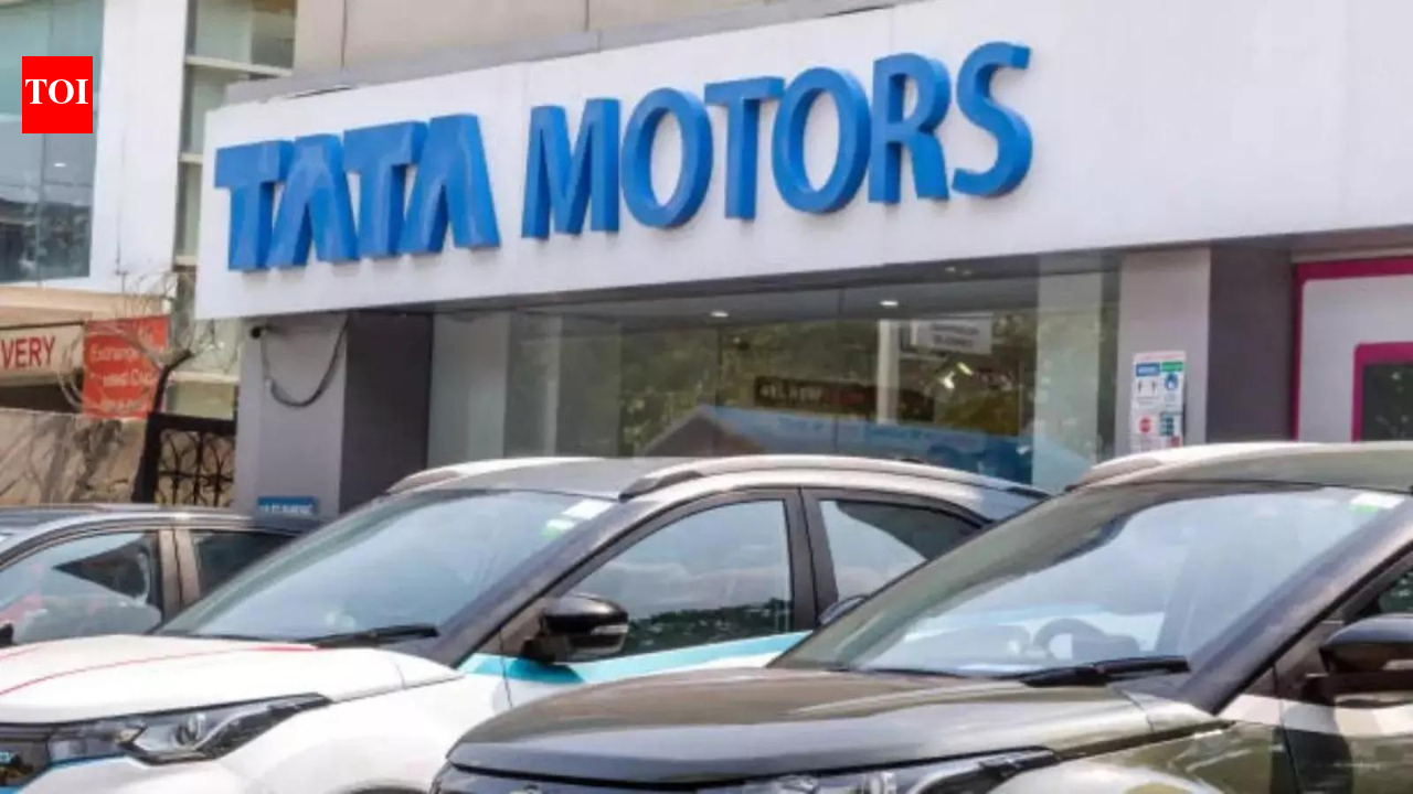 Indian Automakers Post Record July Sales as Maruti Crosses 2 Lakh, Tata EVs Double
