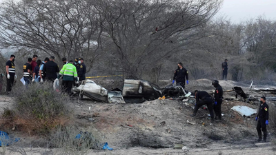 13 killed as tourist plane crashes near Peru's Nazca Lines - The Times of  India