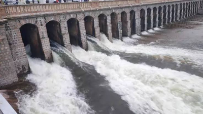 Kabini Reservoir discharge at 25,000 cusecs triggers Cauvery flood alert