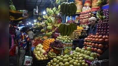 Shravan rush sends fruit prices soaring as devotees gear up for first Somwari