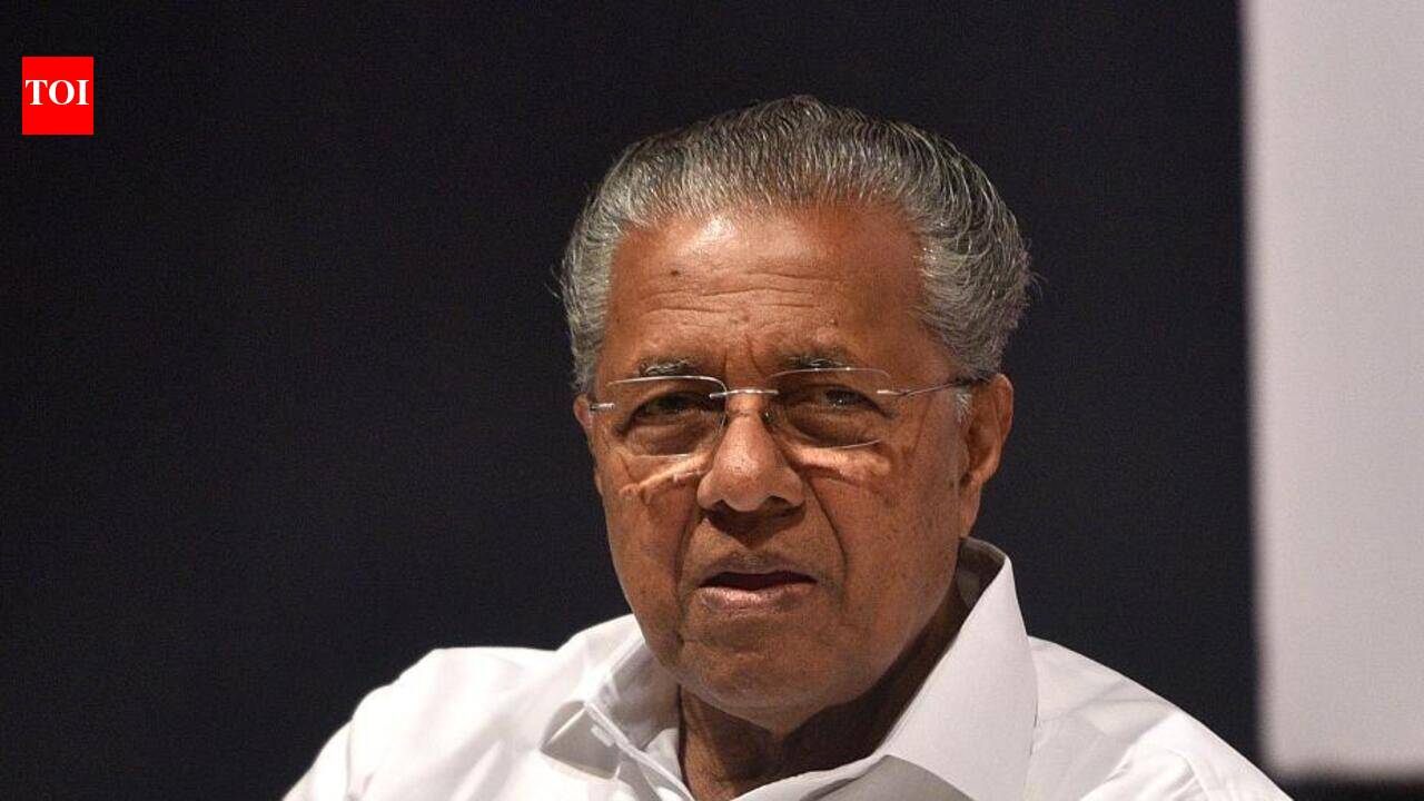 Kerala floods: Pinarayi Vijayan slams govt over ‘administrative failures’