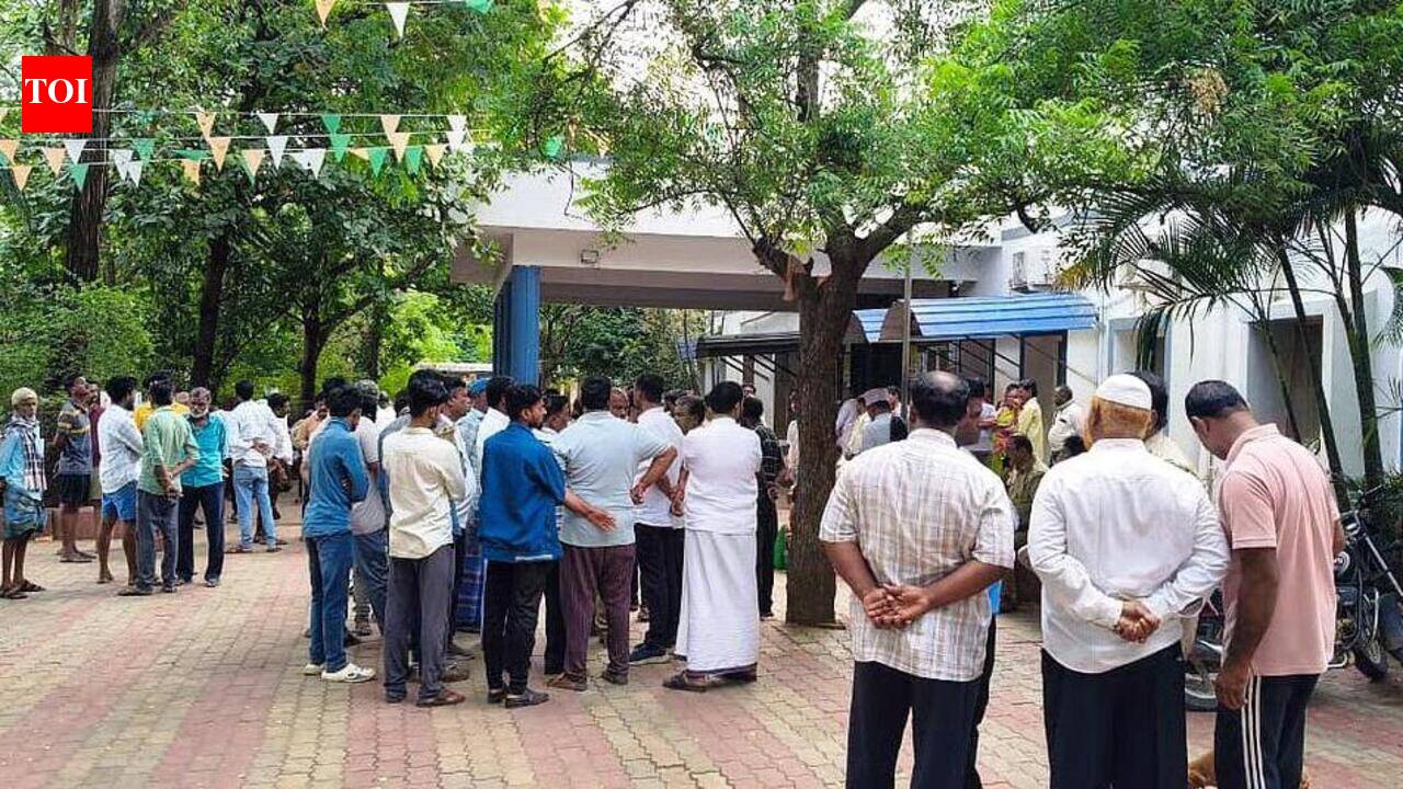 Custodial death allegation sparks protest in Hagaribommanahalli