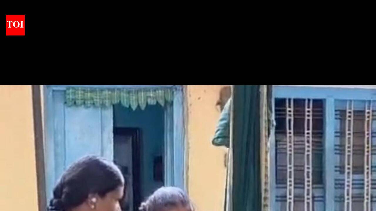 A mother chases a dream, 3 women in uniform sang her baby to sleep in Bengaluru