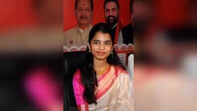 Maithili slams Pappu over ‘mocking’ Hindu faith