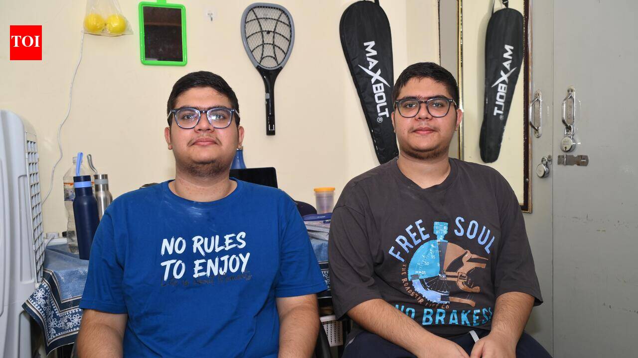 AIR 32nd in JEE chooses IIT-K over IIT-B to stay with twin brother