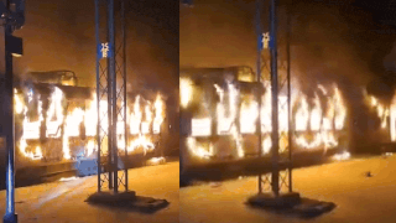 Flames, thick smoke engulf Samastipur-Saharsa train in Bihar; watch