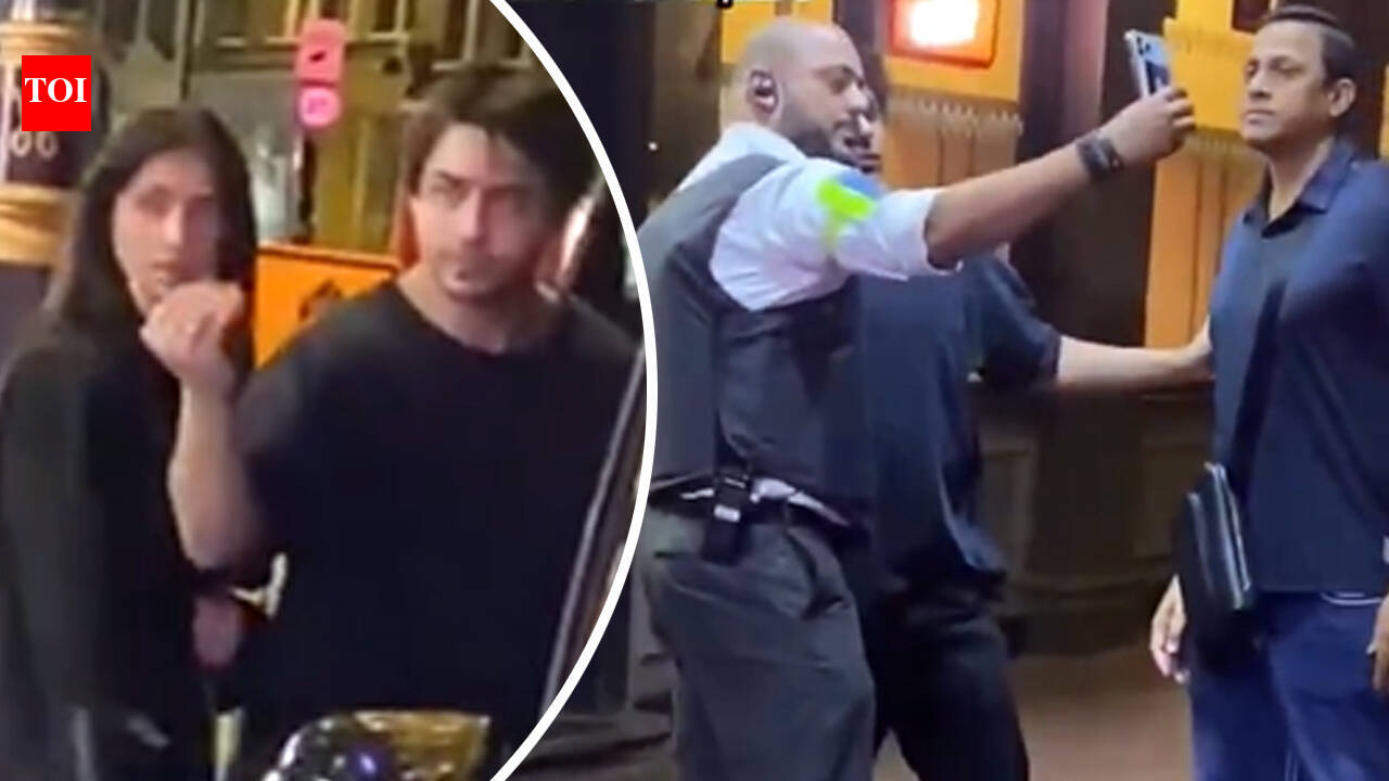 Aryan holds back bodyguard for fan to get perfect pic- WATCH