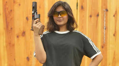 21, Unfazed & Breaking World Records: Hyderabad’s pistol prodigy Esha Singh takes charge