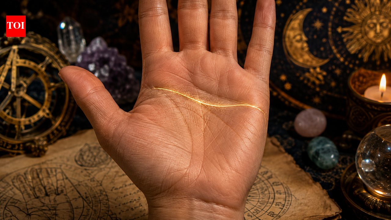 Palmistry Today, 03 August, 2026: A Long-Curved Heart Line Show You Are More Emotional Than You Look