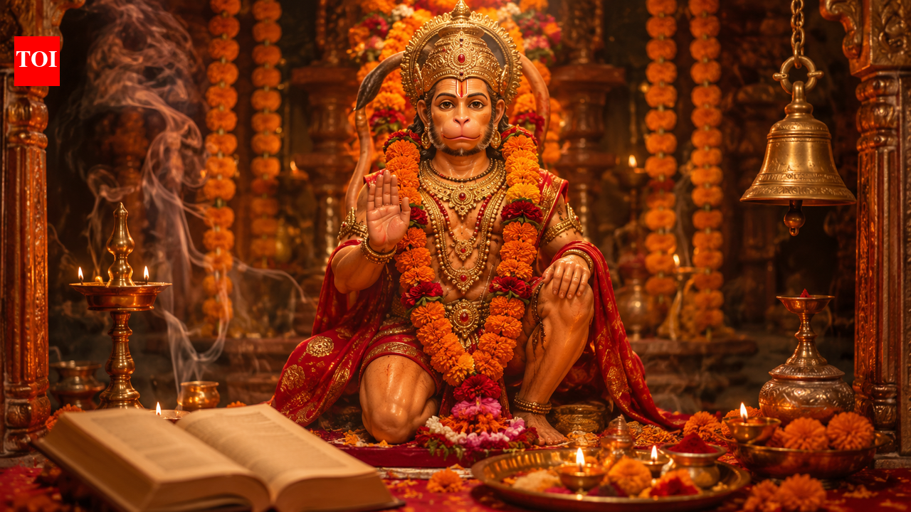 सावन के मंगलवार पर हनुमान चालीसा की इस चौपाई से दूर करें हर डर, बढ़ेगा आत्मविश्वास
