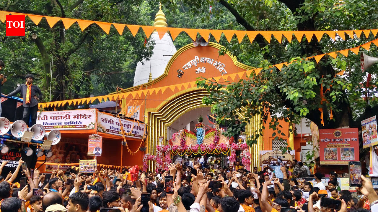 Ranchi’s Pahari Mandir sees devotee rush on first Monday of Shravan
