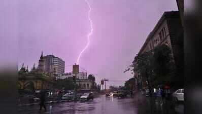 Dhanbad man killed, woman critically injured in lightning strike