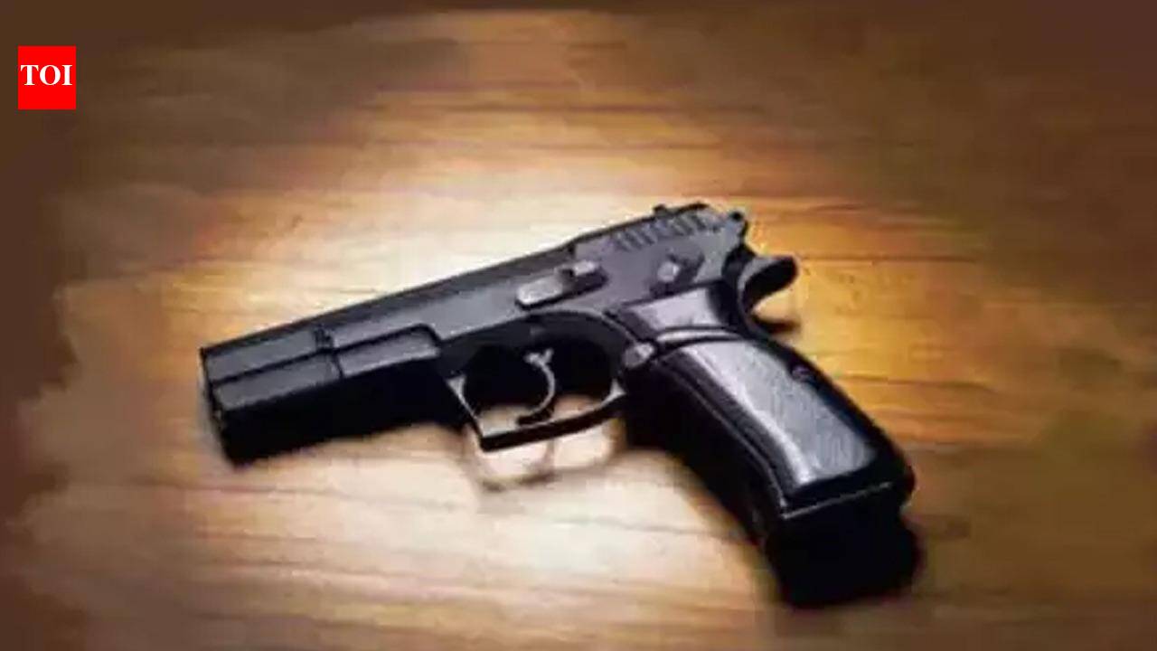 Bike-borne miscreats open fire at 3 in Nalhati, 2 critical