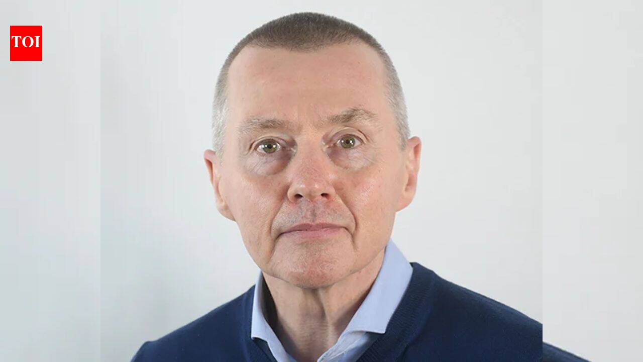Willie Walsh takes over as IndiGo CEO