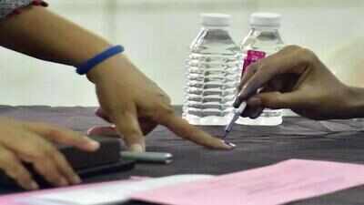 Bankipur assembly bypoll: 'Nitish Kumar', 'Lalu Prasad Yadav' lose security deposits