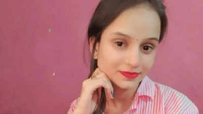 Delhi man kills wife in Munirka, held after friend dials cops secretly