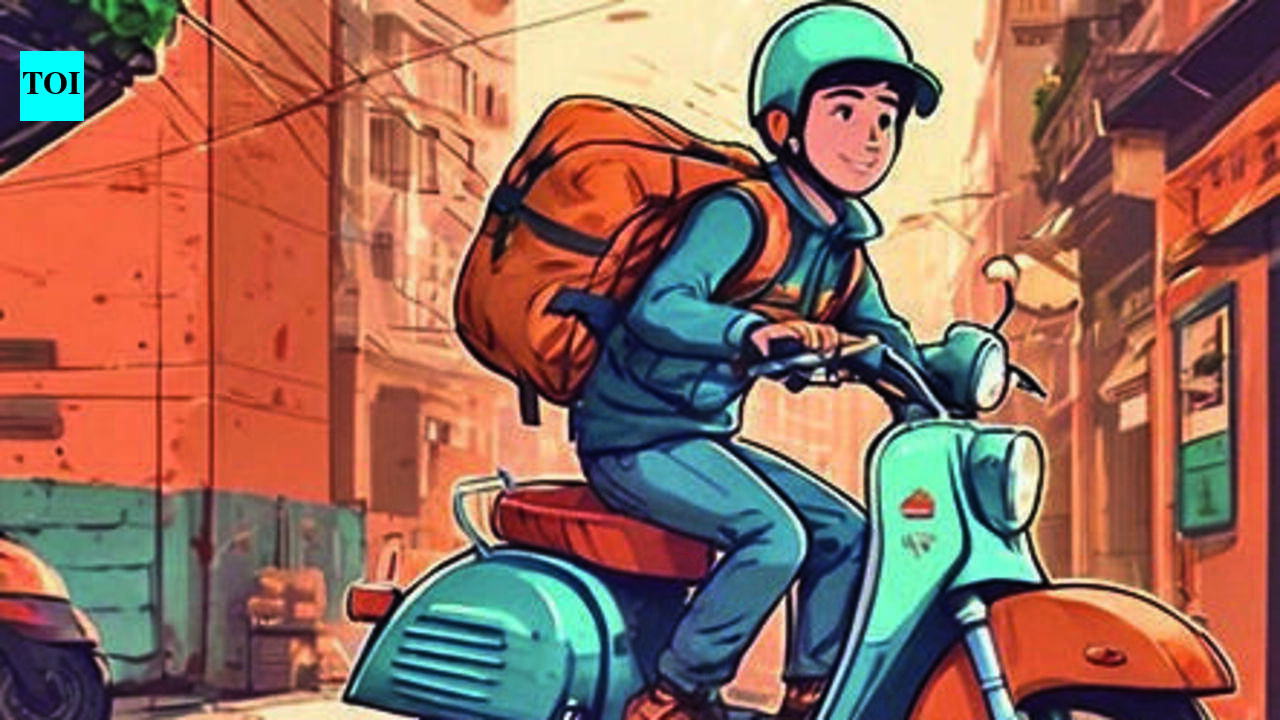Delivery exec assaulted, robbed of scooter