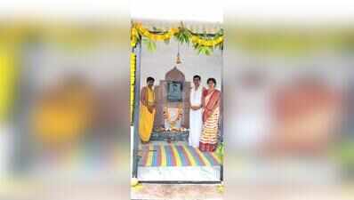 Father builds temple in memory of IIM-A student as suicide probe stalls