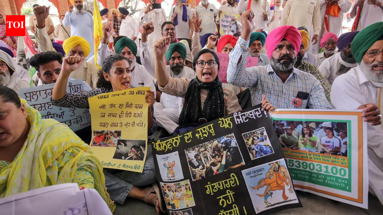 After success of students protest, Kisan Morcha plans to hit streets