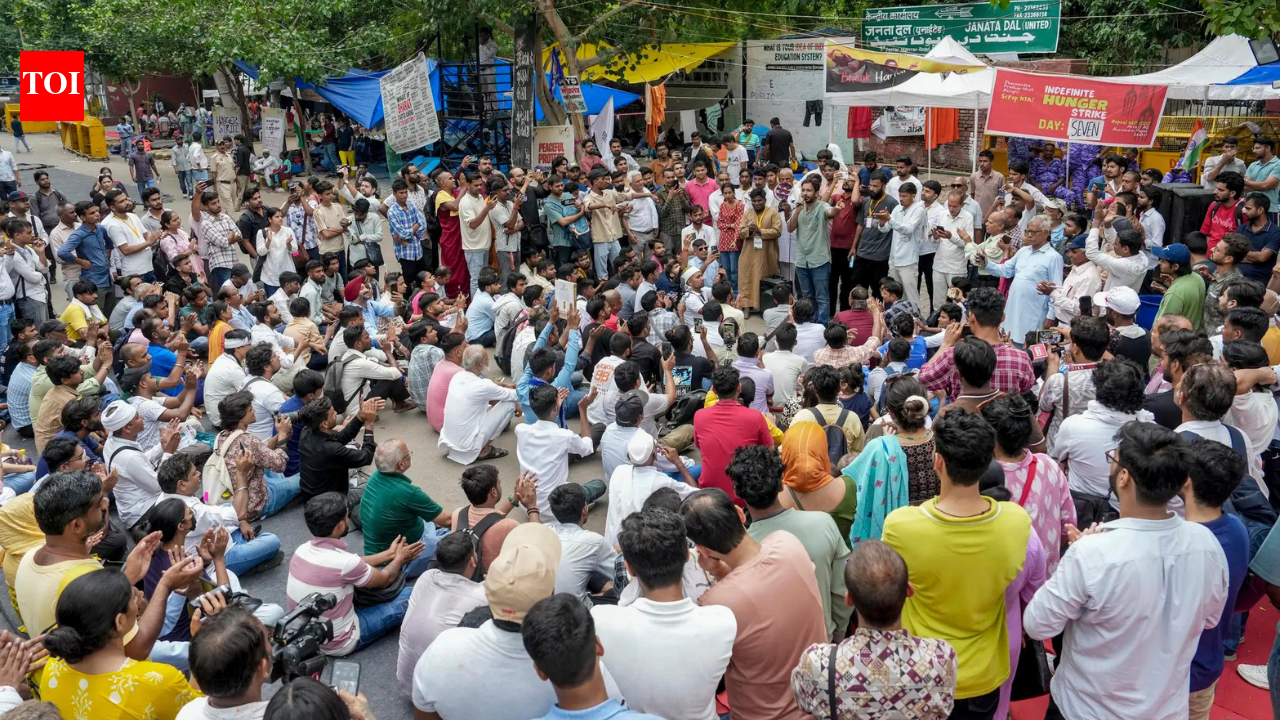 Withdraw cases, allow youngsters to continue studies: SC to states