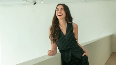 Anne Hathaway celebrates 25 Years of ‘The Princess Diaries’; says, 'It’s still one of the most magical things'