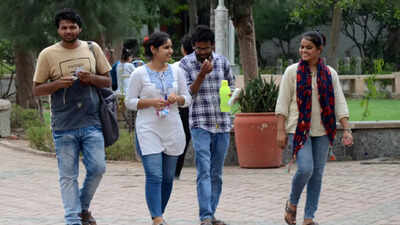 SVKM's Pravin Gandhi Law College first Mumbai University law institute to become autonomous