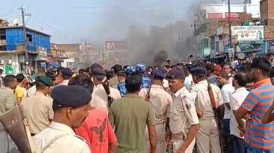Locals block road over missing 11-yr-old boy in West Champaran