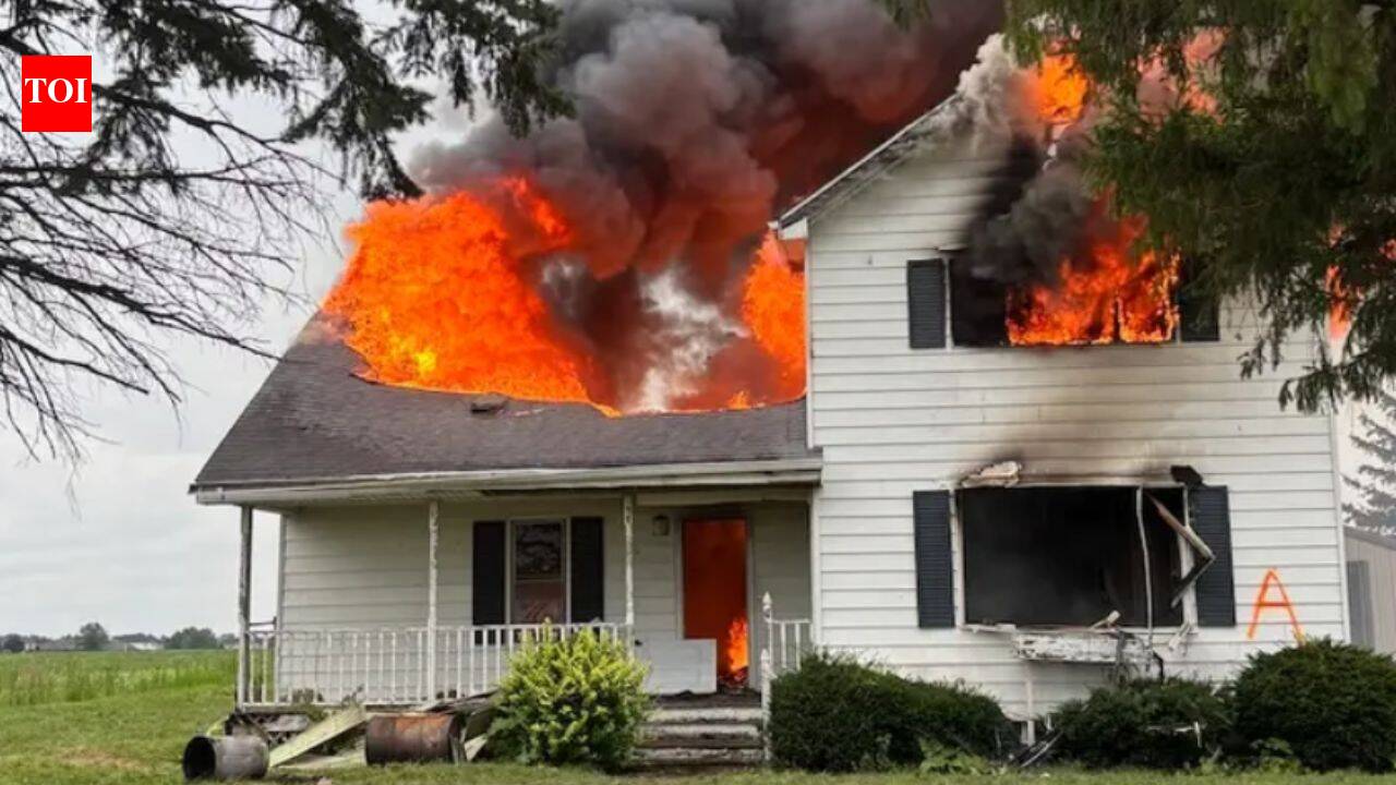 An illinois family gave its old farmhouse for firefighters to train inside before it burned
