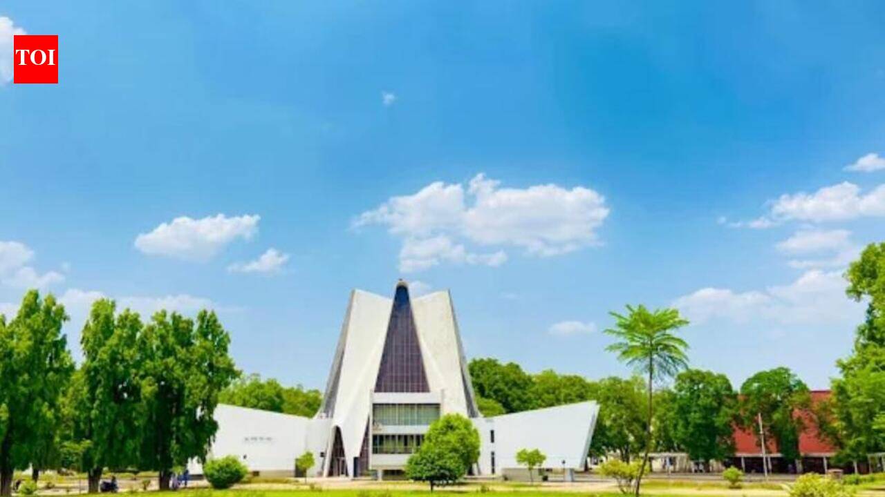 Pbi varsity researcher develops novel antenna design for 6G communication