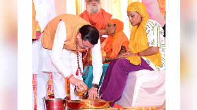 Uttarakhand CM Dhami welcomes Kanwariyas in Haridwar, inaugurates health camp amid Kanwar Yatra