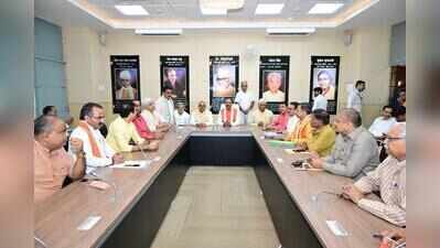 DyCM urges MLCs to push devpt work on priority