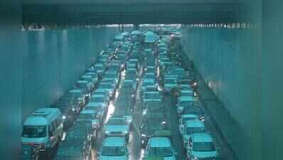 After rain, Gurgaon spends another evening crawling through hours of gridlock
