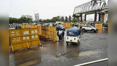Work starts on Sector 62 skywalk to unclog office hub, curb jaywalking