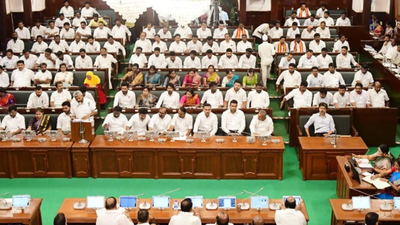 TN urges union govt to scrap NEET and introduce class XII marks based medical admissions