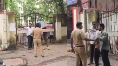 Tender dispute triggers knife attack outside BMC office in Mumbai