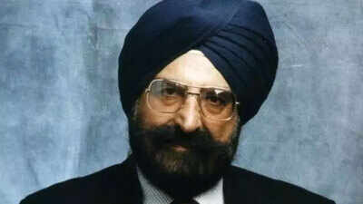 The Indian scientist who bent light — and changed the internet forever: Why Dr Narinder Singh Kapany is called the 'Father of Fiber Optics'