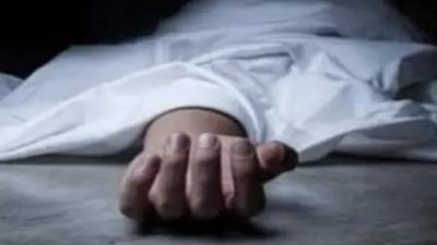 Lok Sabha secretariat director found hanging in Noida flat; suicide note recovered