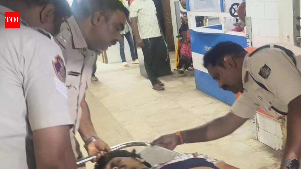 Distress video alerts police, saves youth from suicide