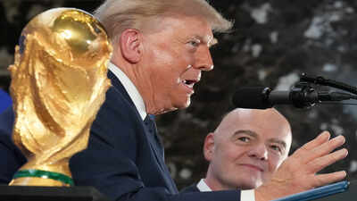 Donald Trump reportedly ready to do 'everything possible' to keep Gianni Infantino as FIFA president