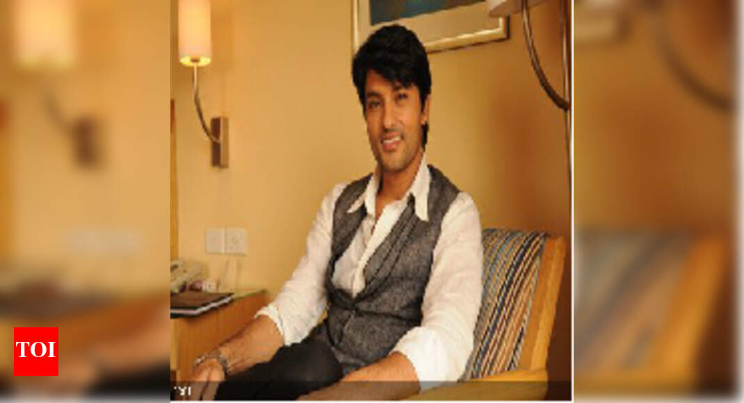 Waited 9 months for Diya Aur Bati Hum: Anas Rashid - Times of India