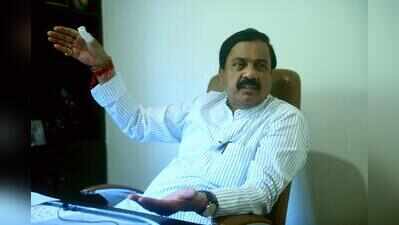 Tatkare pulls up Munde over ‘Gungi Gudiya’ row, says others shouldn’t intervene when important person interacts with media