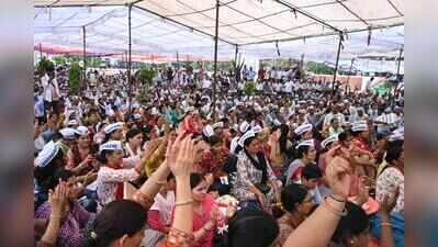 Grade-III teachers protest in Jaipur over stalled transfers