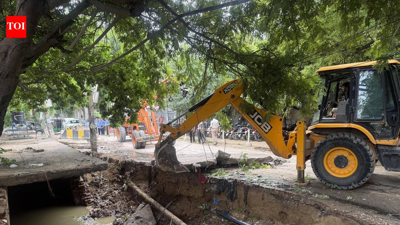 Street vendors allotted space over drain lose livelihood, slab collapse exposes MCG's planning flaws