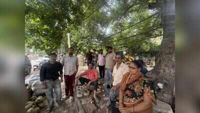 Street vendors allotted space over drain lose livelihood, slab collapse exposes MCG’s planning flaws