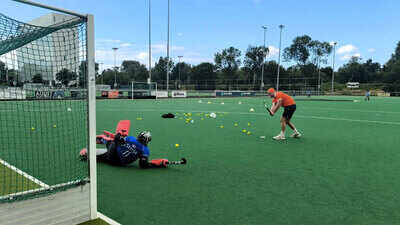 FIH Women’s Hockey World Cup: Dutch legend Pirmin Blaak fine-tunes goalkeepers Savita, Bichu ahead of India's campaign