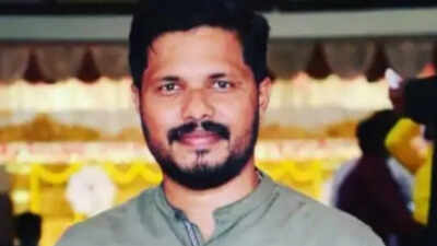 Praveen Nettaru murder case: NIA arrests key absconding accused Ummar Farook from Kochi, 25 held so far