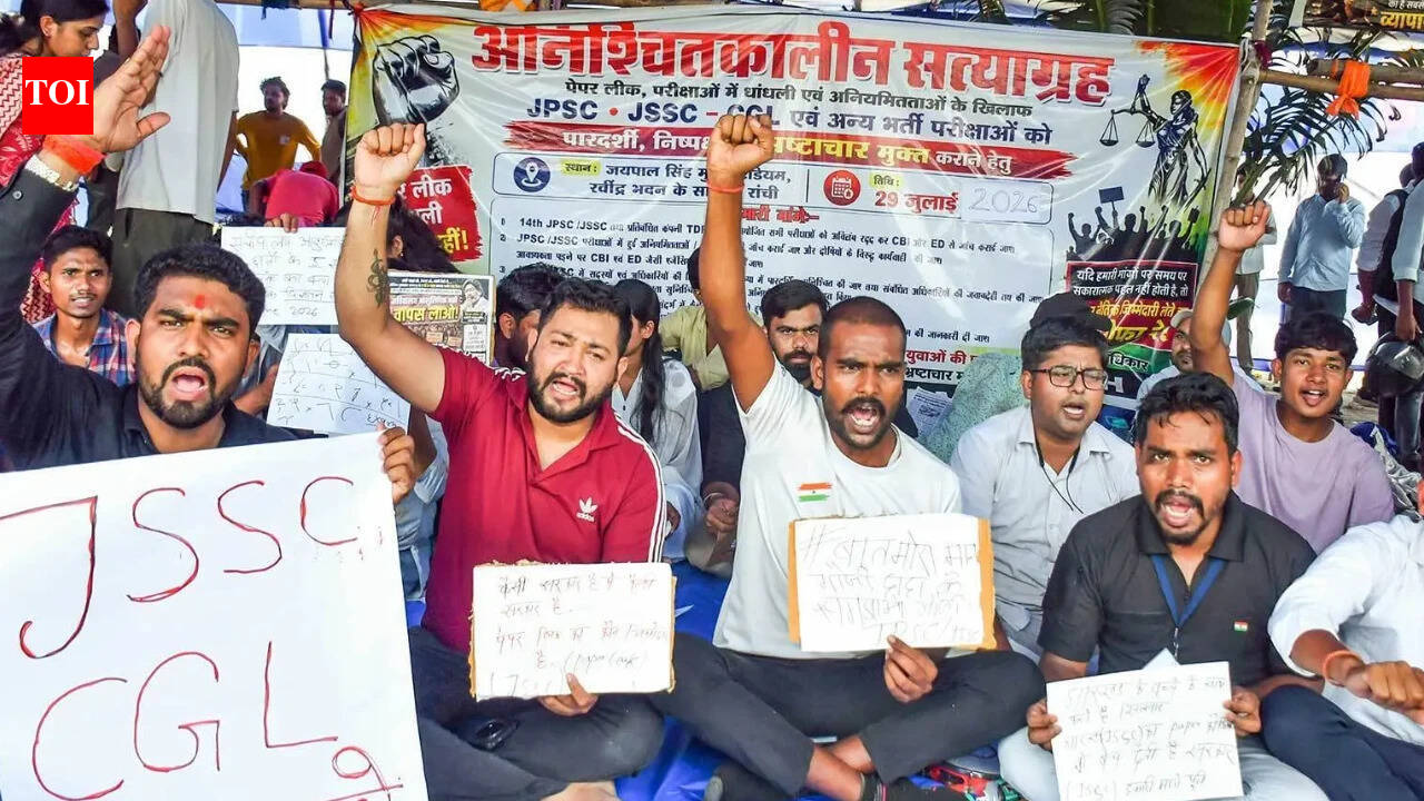'Hemant Soren unfit to hold office': Jharkhand students on hunger strike demand CM's resignation