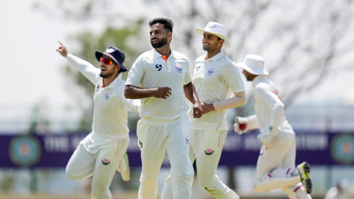 'Auqib Nabi shouldn't have come in as a replacement': Ex-cricketer questions India's original squad selection