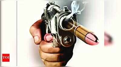 Daltonganj: Man accused of injuring two in firing shot during escape bid