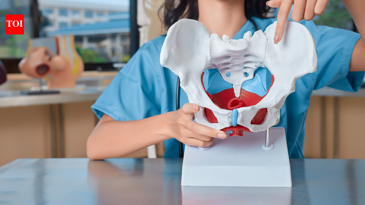 Teenage orthopaedic implant silently migrated into a young woman's pelvis years later; robotic surgery prevented a potentially catastrophic injury